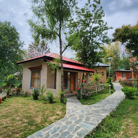 Namlang Resort Bīr Exteriör bild
