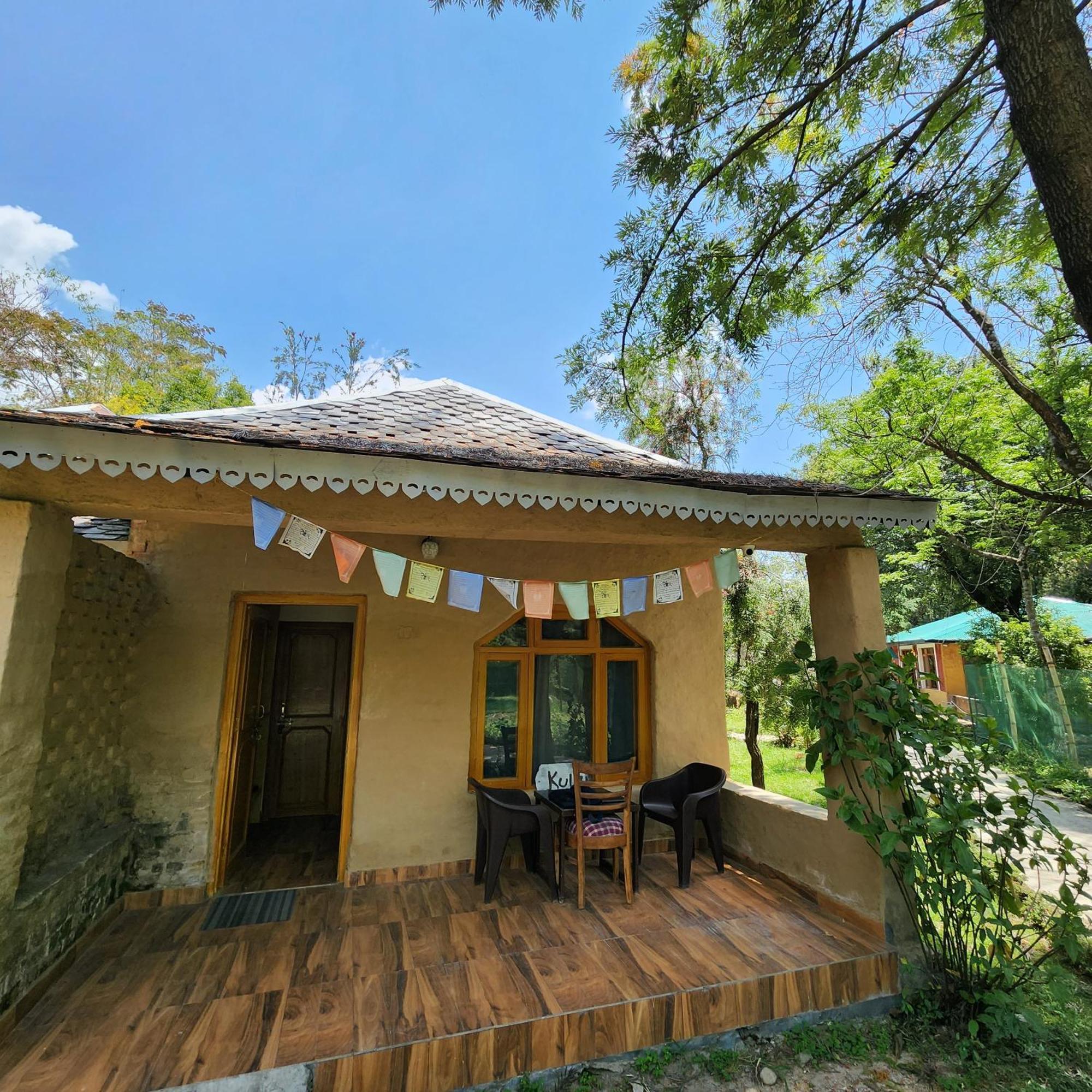 Namlang Resort Bīr Exteriör bild