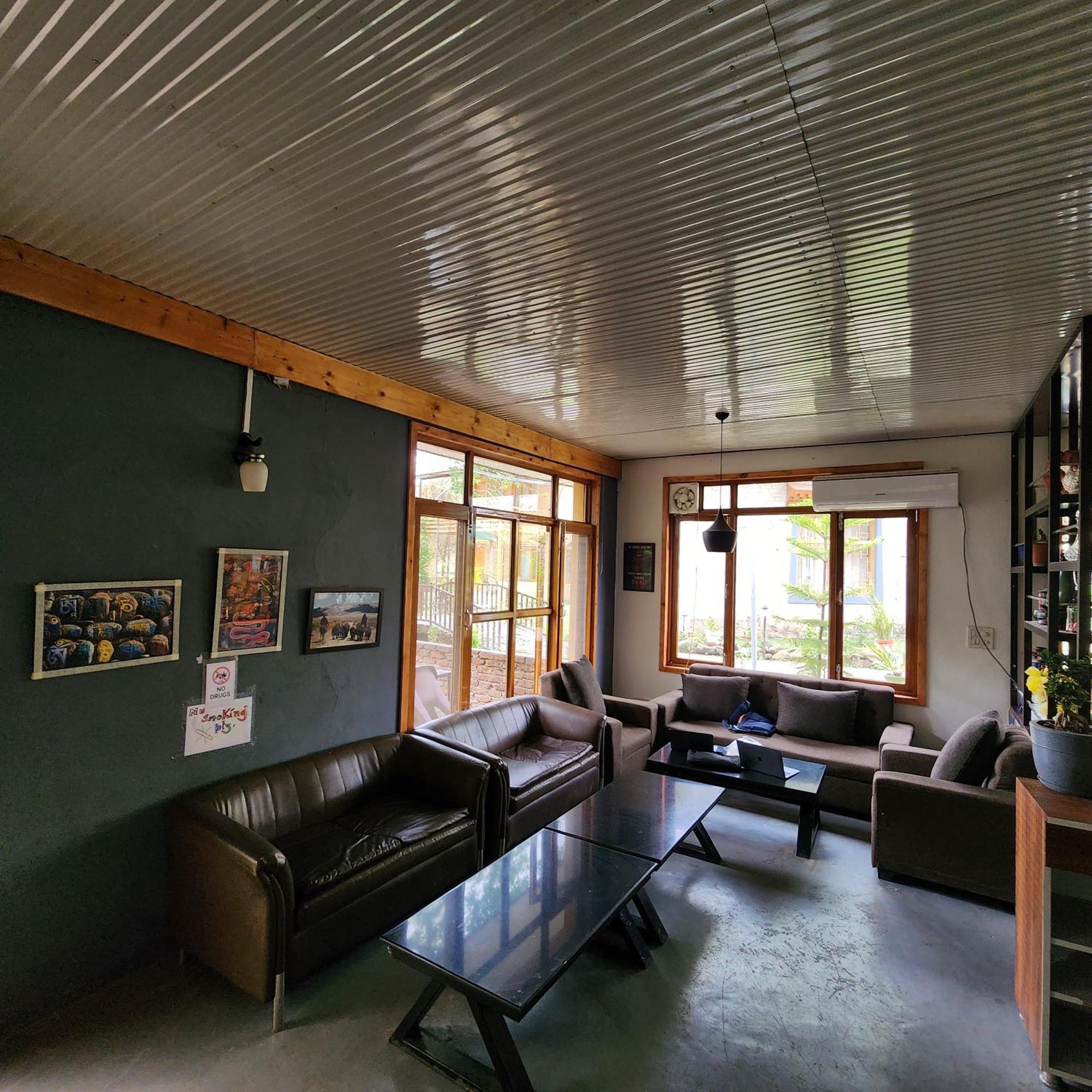 Namlang Resort Bīr Exteriör bild